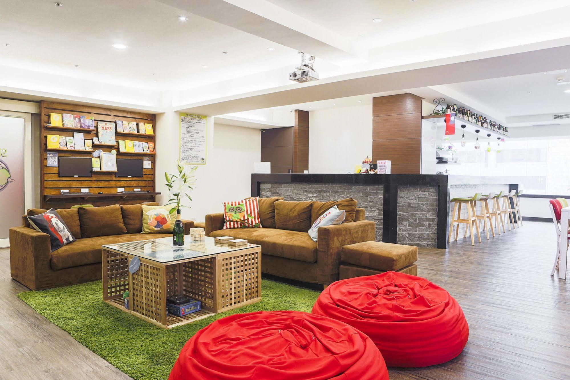 Sleepy Dragon Hostel Đài Bắc Ngoại thất bức ảnh